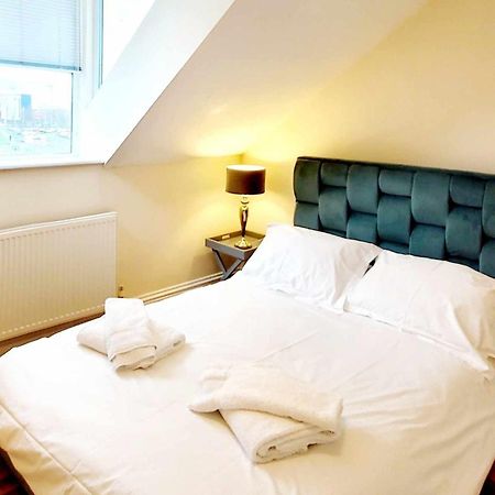 דרלינגטון Apartment 5 - Two Bedroom Luxury Apartment Close To Town, Mainline Rail & Theatre Stylish And Comfortable מראה חיצוני תמונה