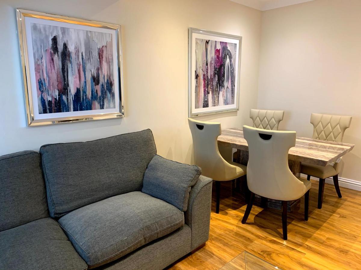 דרלינגטון Apartment 5 - Two Bedroom Luxury Apartment Close To Town, Mainline Rail & Theatre Stylish And Comfortable מראה חיצוני תמונה